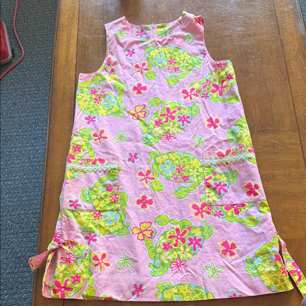 Lilly Pulitzer Pink Sleeveless Dress with Floral Crab Print Size 10